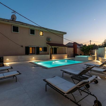 Villa Lavandula With Heated Swimming Pool Trogir Exterior foto